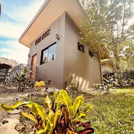 شقة Casa Noil, Beautiful Eco House Near The Beach! Puerto Viejo de Talamanca المظهر الخارجي الصورة