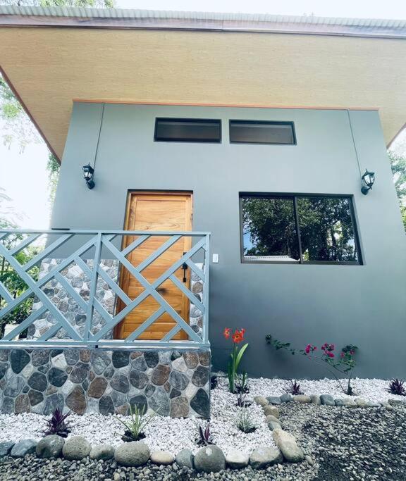 شقة Casa Noil, Beautiful Eco House Near The Beach! Puerto Viejo de Talamanca المظهر الخارجي الصورة