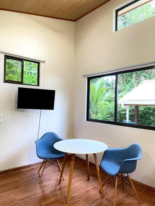 شقة Casa Noil, Beautiful Eco House Near The Beach! Puerto Viejo de Talamanca المظهر الخارجي الصورة