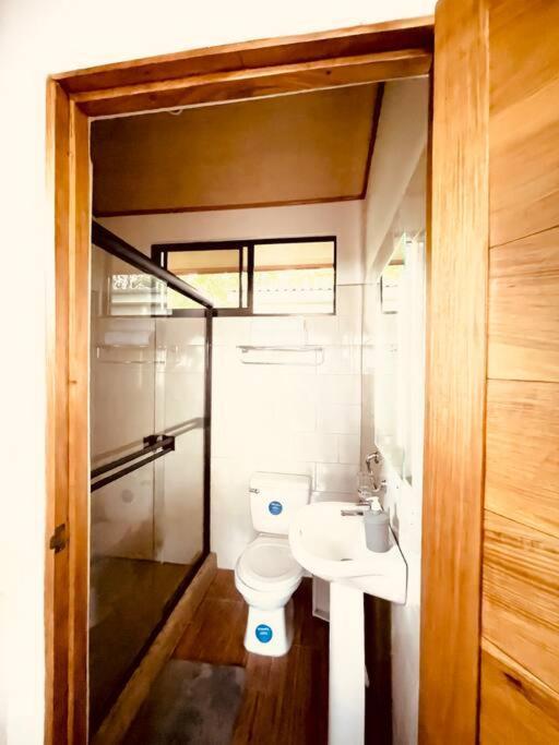 شقة Casa Noil, Beautiful Eco House Near The Beach! Puerto Viejo de Talamanca المظهر الخارجي الصورة